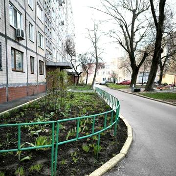 Продаж двухкімнатної квартири під ремонт.