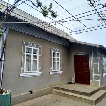 Продам уютный домик в с. Яськи