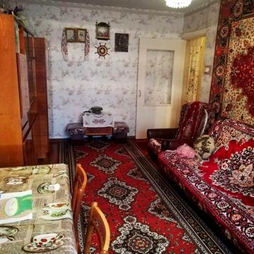 Продам 2-ну квартиру в центрі Ставище!
