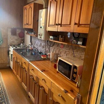 "Продається половина будинку з ділянкою