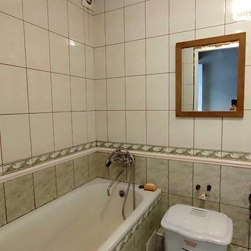 Продаж 2к Квартира Степана Бандери вулиця