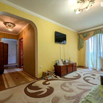 Професора Толока, 111