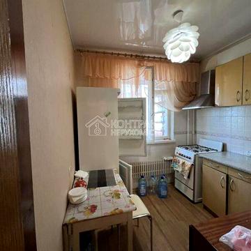 Продаж 1к Квартира Гарібальді вулиця