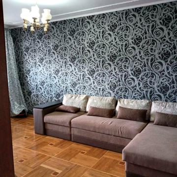 Олімпійська вул., 1