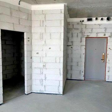 Продам 3 комнатную квартиру Бартоломео, после строителей ЖК Бартоломео