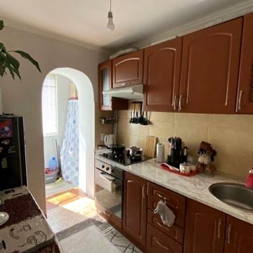 Продаж 1к Квартира Гоголівська вулиця
