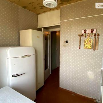 Продаж 3к Квартира Олександра Матросова вулиця