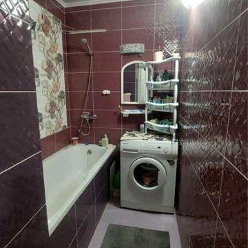 2 кімнатна квартира біля Новуса