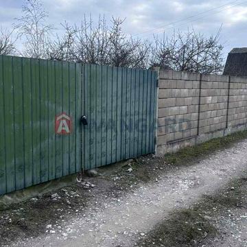 Дача біля лівого берега