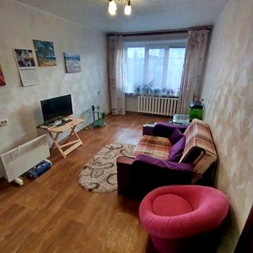 Продам 2 кім.кв. в центрі м. Сміла