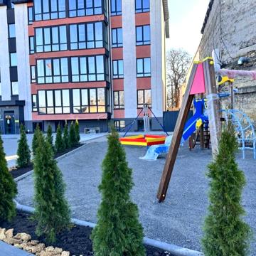 Слобідська вул., 56
