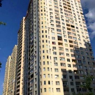 Продам однокомнатную квартиру в Киеве ЖК Сосновый бор