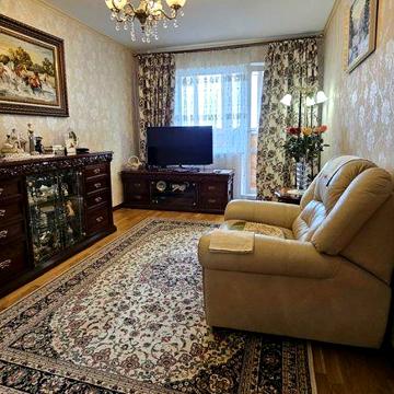 Теремки. Заболотного,26. Квартира 73кв.м. з ремонтом поруч з метро!