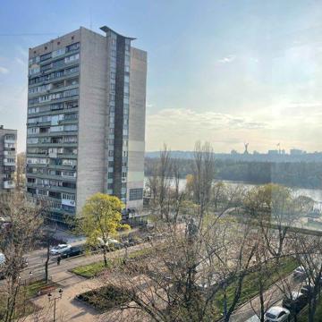 2-кімнатна, Русанівський бульвар 3! Русанівка, Лівобережна