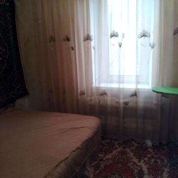 Металургів вул., 13