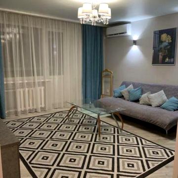 Оренда затишноі 1 квартири площа 700-річчя