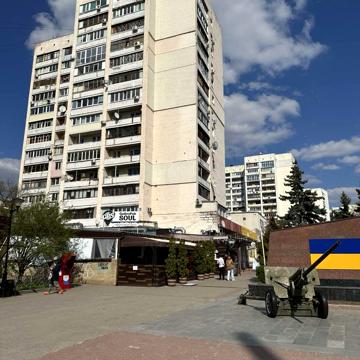 23 Серпня вул., 39