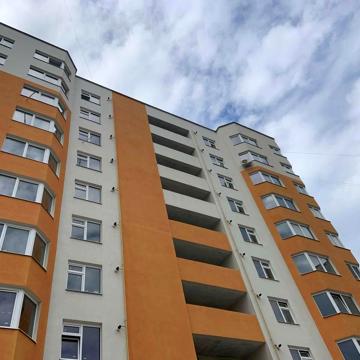 Будівельників вул., 5/4