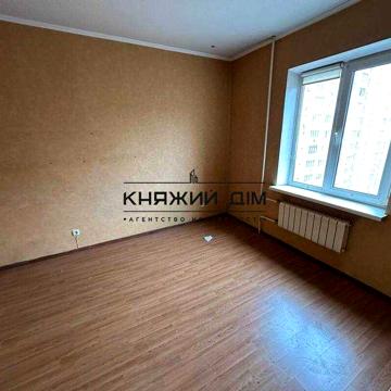 Продам 3-кімнатної квартири м. Харківська БЕЗ КОМІСІЇ