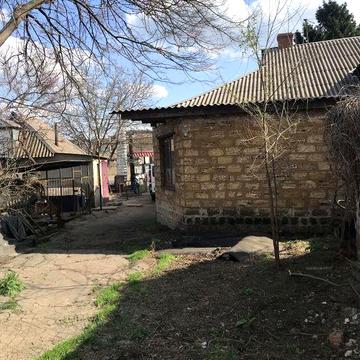 Продам котедж 1/4 будинку 17квартал