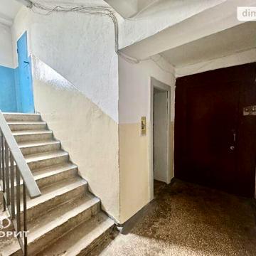 Продаж 1к Квартира Богдана Ступки вулиця