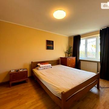 Продаж 3к Квартира Шевченка вулиця