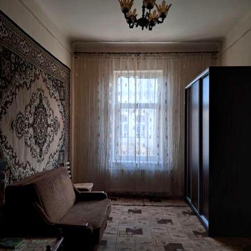 Здам 1-кімн. квартиру центр Львів на довготривалий термін без посередн