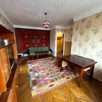 Продам 2-х кімнатну квартиру у Дубні
