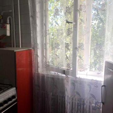 Сдам 1 ком.квартиру, метро " Студенческая".