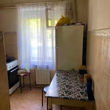Продається 3 кім. квартира напроти гіпермармаркету «Дастор»