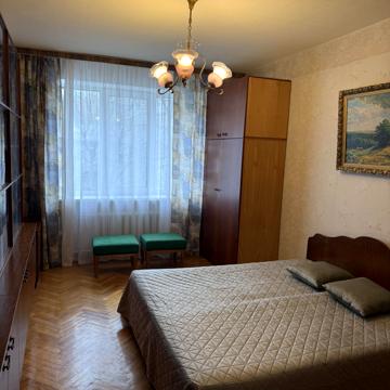 Іпсилантіївський пров. (Аїстова вул.), 5