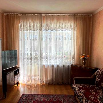 Продам 2к.квартиру,р-н "Порт",вул.Петлюри,12