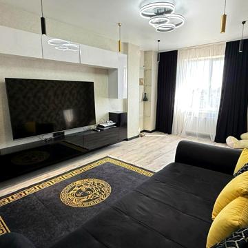 Гранітна вул., 1