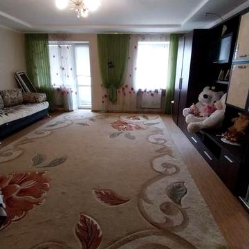 Продам 2 квартиру, автономне газове опалення, ремонт, меблі, 4 поверх.