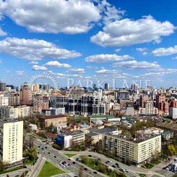 Берестейський просп. (Перемоги), 11