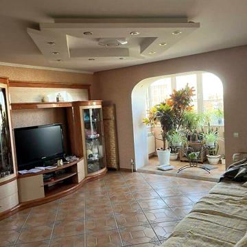 Продаж 3к Квартира Коцюбинського проспект