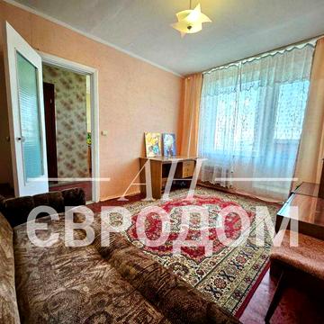 Продам 1к кв на ул. Каденюка (Танкопия), Дворец спорта