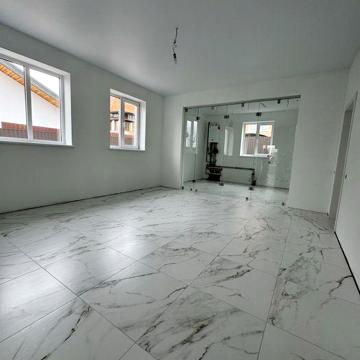 Продам одноповерхову новобудову, 120 кв.м., на Масляниківці, 3 спальні