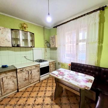 5-й Зарічний мікрорайон , 83