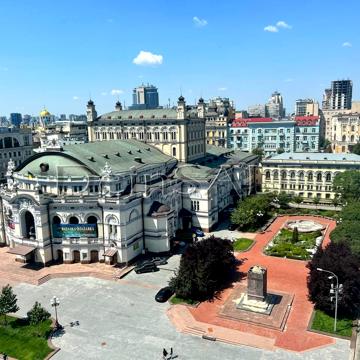 Володимирська вул., 51-53