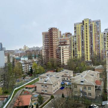 Вільгельма Котарбінського вул. (Миколи Кравченка), 24