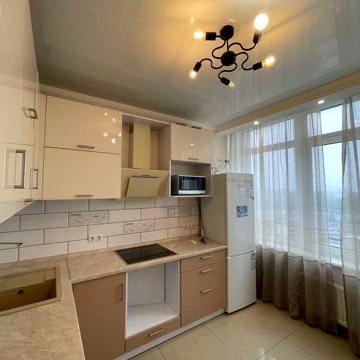 3 ком квартира в 34 жемчужине. С ремонтом