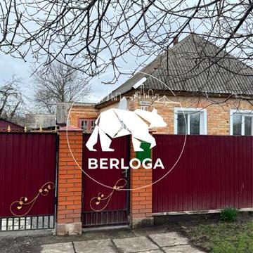 Продаж будинку з чудовою ділянкою