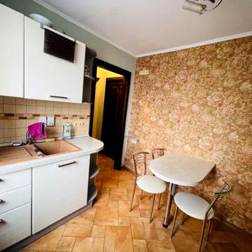Продається затишна двокімнатна квартира