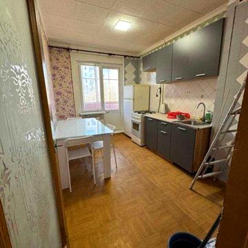 Продам 4 к кварт /Центр/плюс кабинет / жилое состояние ЖК балковський
