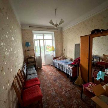 Продам 3 кімнатну квартиру в центрі міста