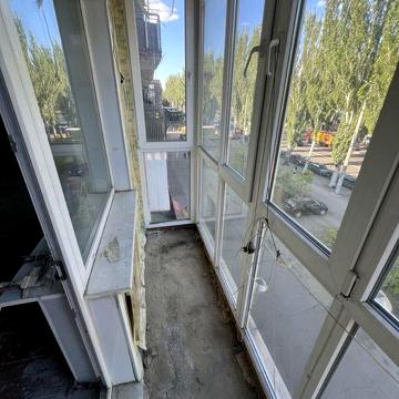 Двокімнатна квартира в самісінькому центрі. Проспект Металургів.