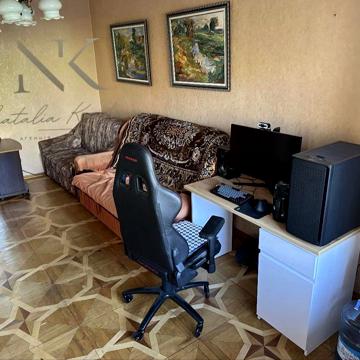 Продаж 3к кв 78 м2 по вулиці  Лариси Руденко 13