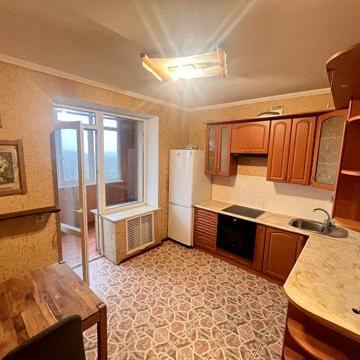Соснова ,7  квартира 39м2