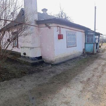 Дом Криничанский р-н с Червоноiванiвка